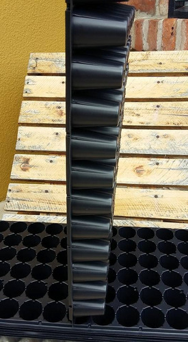 Imagen 4 de 6 de Bandeja De Siembra 72 Celdas 72 Cavidades Plugs Huerta