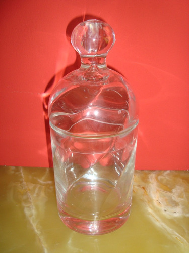 Botella O Vaso Con Tapa De Vidrio