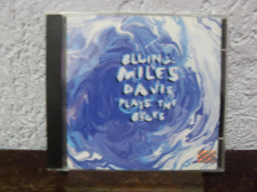 Cd Bluing: Miles Davis Plays The Blues