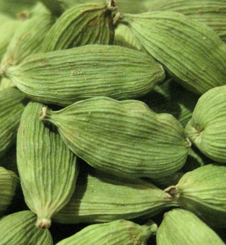 Imagen 2 de 4 de Cardamomo Verde Entero De India 1/4 Kg