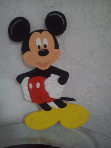 Personajes De 60cm De Mickey Mousse Para Decorar Tu Salon