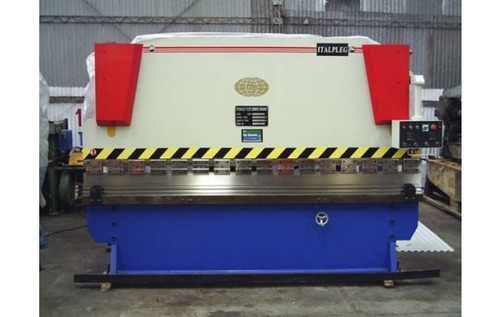 Plegadora Hidráulica Nueva Cnc De 3200 Mm X 125 Tn