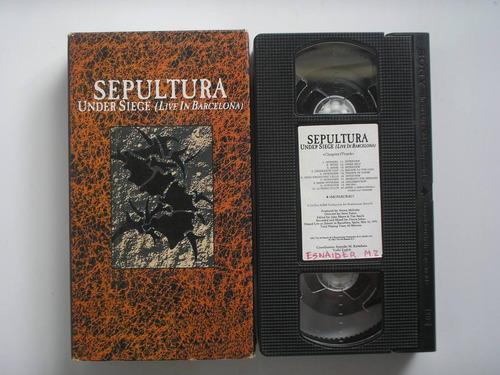 Sepultura Under Siege Live In Barcelona Casete Vhs 1991 Usa