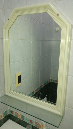 Espejo Para Baño Con Estante