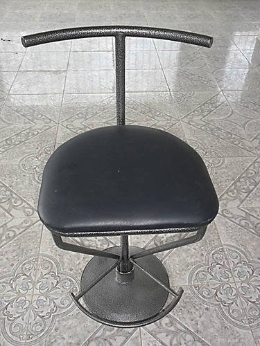 Silla Metalica Para Barra  Y Luncherias Fijas