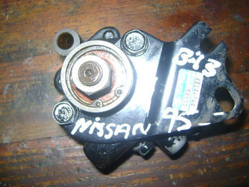 Vendo Bomba De Power Steering De Nissan B13, Año 1995