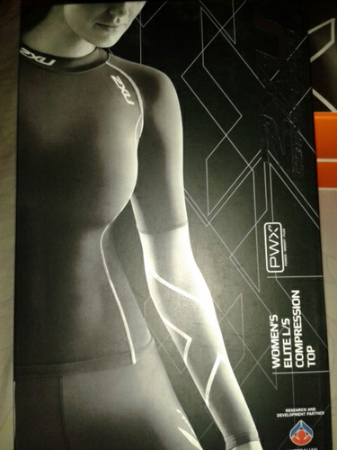 Imagen 3 de 3 de 2xu Elite De Compresion Manga Larga Dama