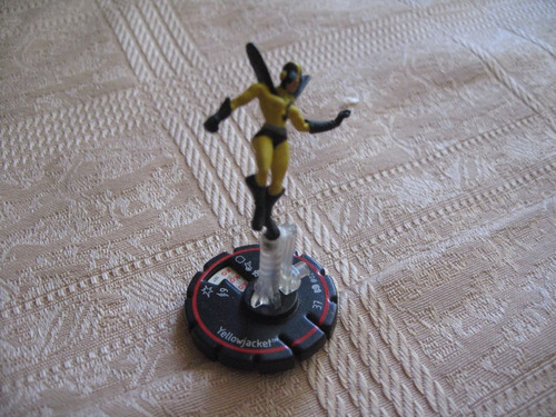 2005 Wizkids Heroclix Marvel Clobbering Time Yellowjacket 27