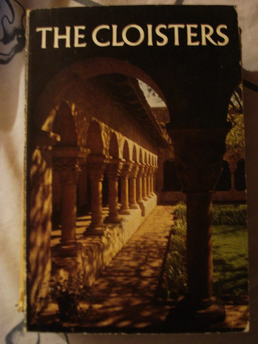 The Cloisters (los Clautros) Libro En Inglés