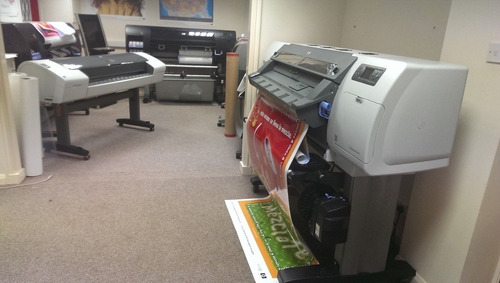 Plotter Hp Designjet T1100 De 44 Pulgadas T1200 (Usado)