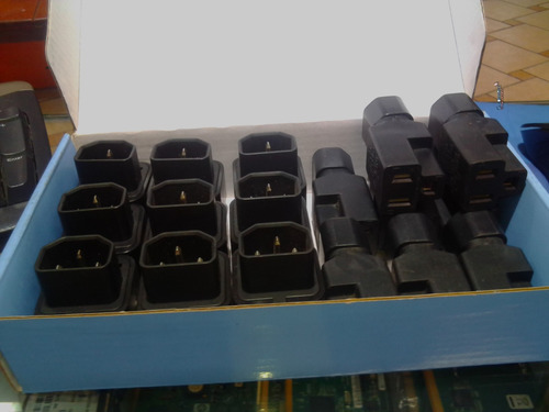 Imagen 6 de 6 de Adaptador Ups C14 A Universal - Iec320/nema5-15r