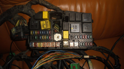 Vendo Caja De Fusible Y Relay De Jaguarbs-type,  Año 2002