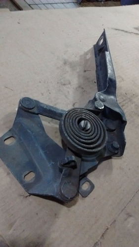 Imagem 2 de 3 de Dobradiça Braço Capo Direito Jeep Cherokee 98 93 95