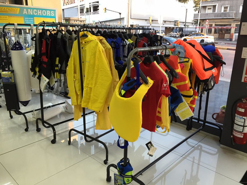 Imagen 11 de 13 de Accesorios Nauticos Embarcaciones Lanchas Botes Pesca Gomon