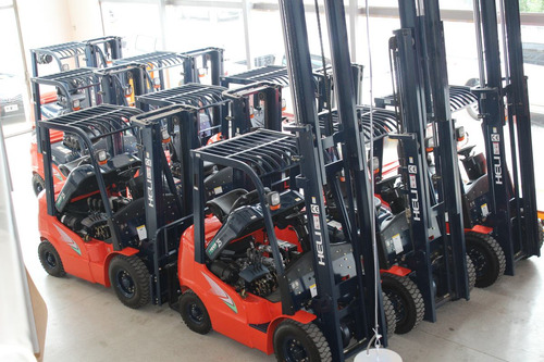 Autoelevador Heli 2500 Kg Okm Motor Isuzu Diesel Green