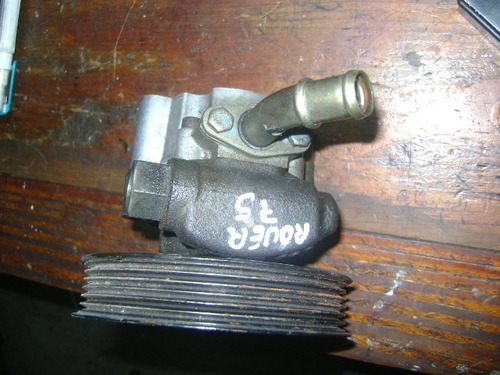 Imagen 2 de 4 de Vendo Bomba De Power Steering De Rover 75, Año 2000, 6 Cilin