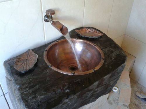 Imagem 4 de 4 de Cuba Em Cobre E Torneira De Cobre