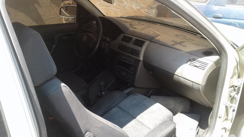 Vw Gol 1.0 16v Turbo 2001 (sucata Somente Peças)