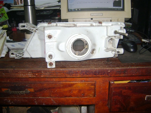 Imagen 2 de 2 de Vendo Lampara Delantera Derecha De Nissan B14,año 1997