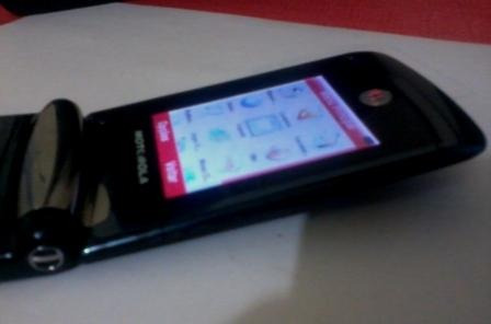 Motorola V8 (original) 2gb Interno Fliper Visor Gg Usado