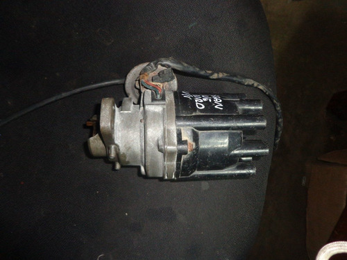 Imagen 2 de 4 de Vendo Distribuidor De Corriente De Nissan Blue Bird U11