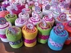 Cupcakes Con Toallas Faciales Recuerditos Ideal Toda Ocasion
