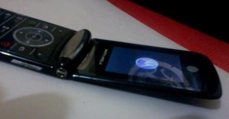 Motorola V8 (original) 2gb Interno Fliper Visor Gg Usado