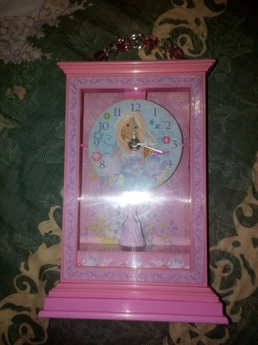 Reloj De Mesa Barbie Con Caja Musical