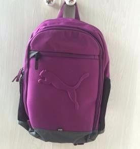 mochila puma roxa