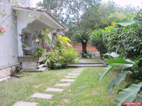 Imagen 2 de 12 de Casa En Venta La Floresta, Excelente Oportunidad.