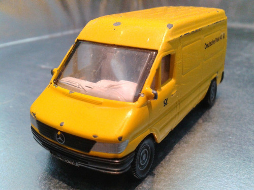 Siku - Mercedes Benz Sprinter Postal Aleman De 1997 #4