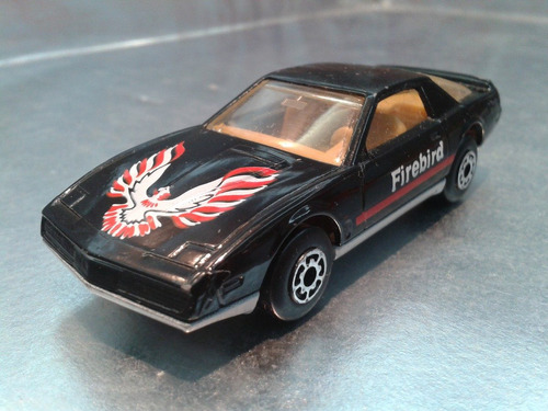 Matchbox - Pontiac Firebird Se De 1984 M.i. Macau