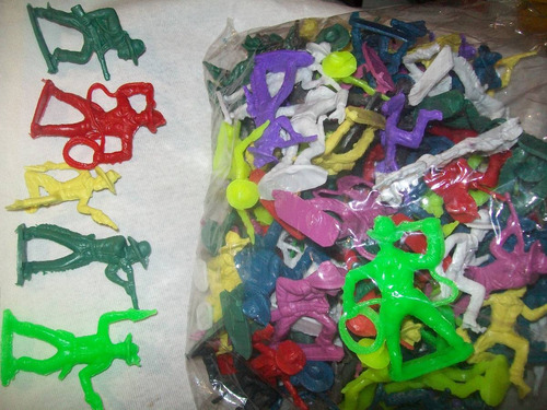 Gcg Lote 100 Vaqueros Retro De 6 A 7 Centimetros Plastico