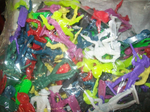 Gcg Lote 100 Vaqueros Retro De 6 A 7 Centimetros Plastico