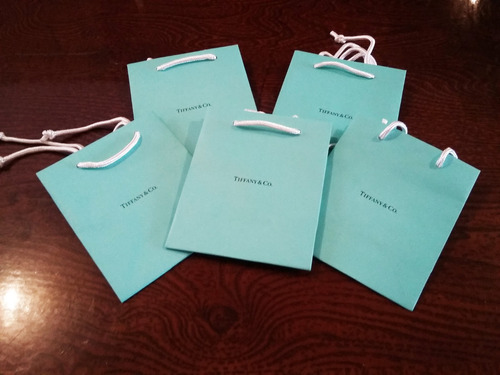 5 Bolsas Tiffany & Co. Nuevas, Originales. 15 X 13 X 8 Cm.
