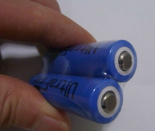 Imagen 6 de 6 de Bateria Pila 14500 3.7v 1200m Ah Recargable Litio C/ Mas!