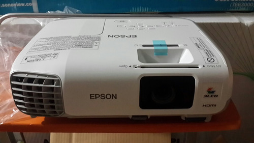 Proyector Epson S17 Nuevo Con Factura