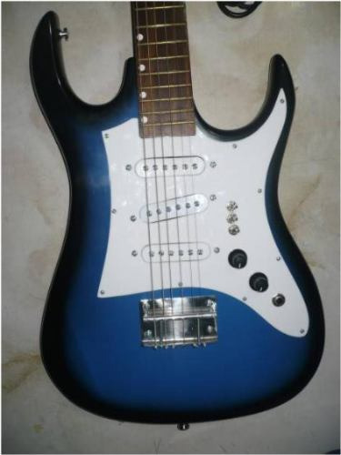 Imagen 5 de 7 de Guitarra Eléctrica Nacional,envío A Domicilio Gratis!!!