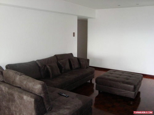 Imagen 8 de 12 de Remate Venta Calle Suapure Edificio Marbella, Vista ,piscina