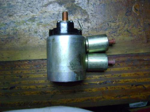 Vendo Solenoidede Motor De Arranque De Kia Sephia 1995-99