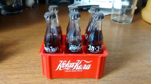 Imagem 1 de 2 de Mini Coke , Mini Coca-cola Para Colecionadores