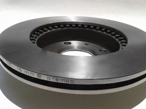 Imagen 3 de 4 de Par De Discos Del Brembo Nissan Sentra Se R Sistema Brembo