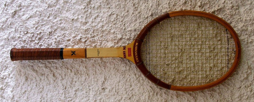 Raqueta De Tenis Kawasaki (vintage)