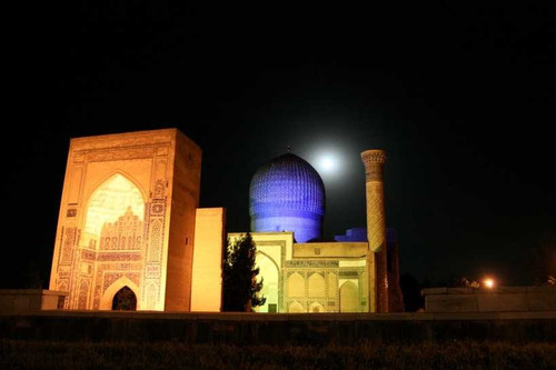 Lamina 45 X 30 Cm. - Vista Nocturna De La Mezquita De Ubekis