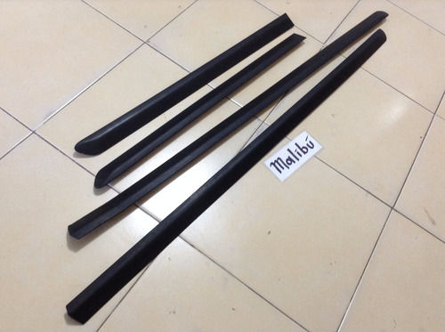 Molduras Plasticos D Puertas Malibu 03-07 Oem (precio X C/u)