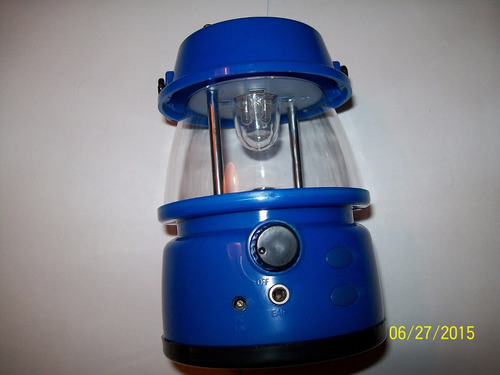 Radio Fm - Linterna A Led- Con Salida Para Auricular