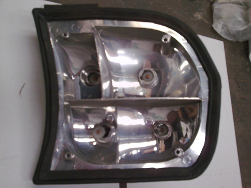 Base Faro Trasero Peugeot 504 70/82 Derecha Original