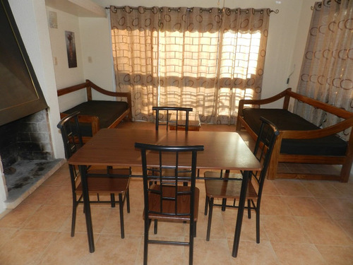 Alquiler De Casa En Atlantida A 200 Mts. De La Playa