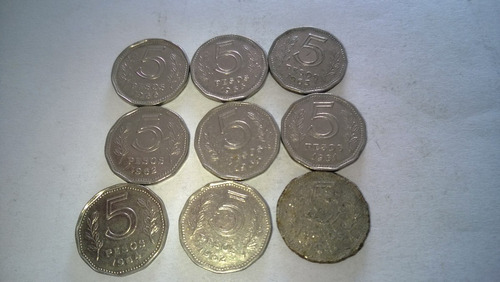 Lote De Nueve Monedas De Argentina De 5 Pesos Años 60´s