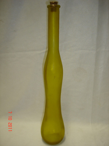 Botella Amarilla Alargada Decoracion (3713f)